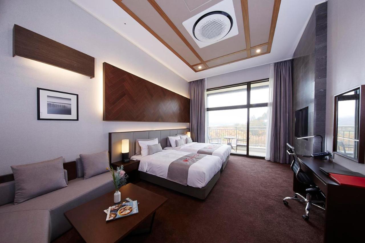 Ramada Hotel & Suite By Wyndham Gangwon Pchjongčchang Exteriér fotografie