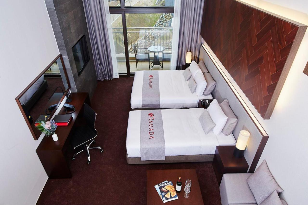 Ramada Hotel & Suite By Wyndham Gangwon Pchjongčchang Exteriér fotografie