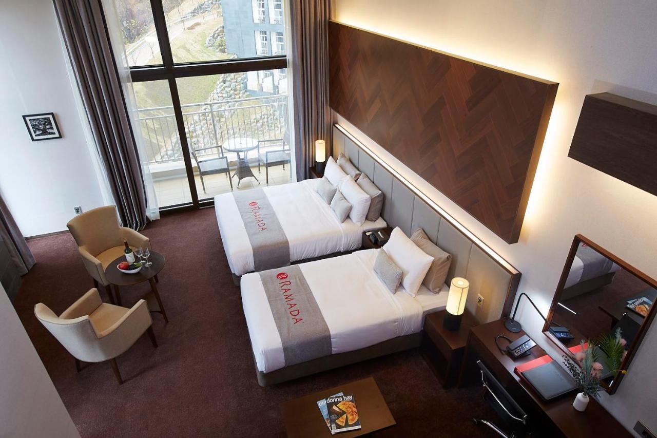 Ramada Hotel & Suite By Wyndham Gangwon Pchjongčchang Exteriér fotografie